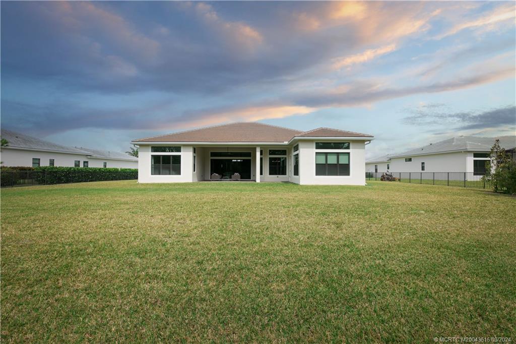 5324 SW Star Apple Street