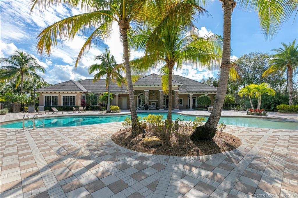 5324 SW Star Apple Street