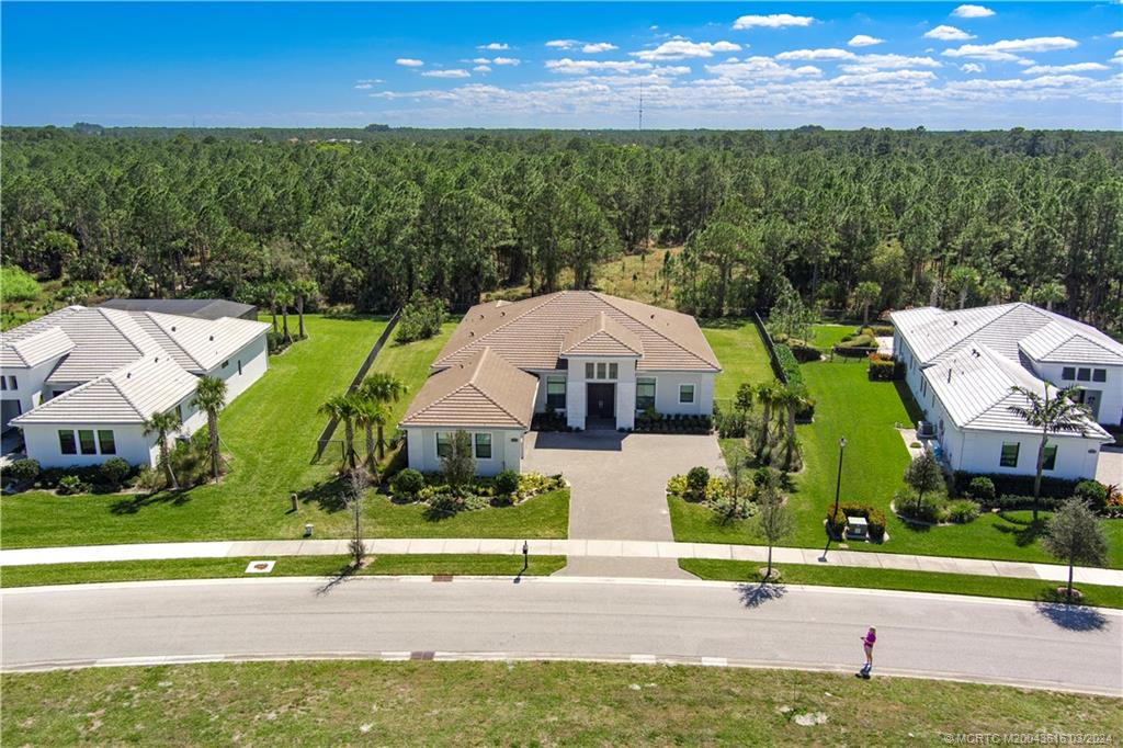 5324 SW Star Apple Street