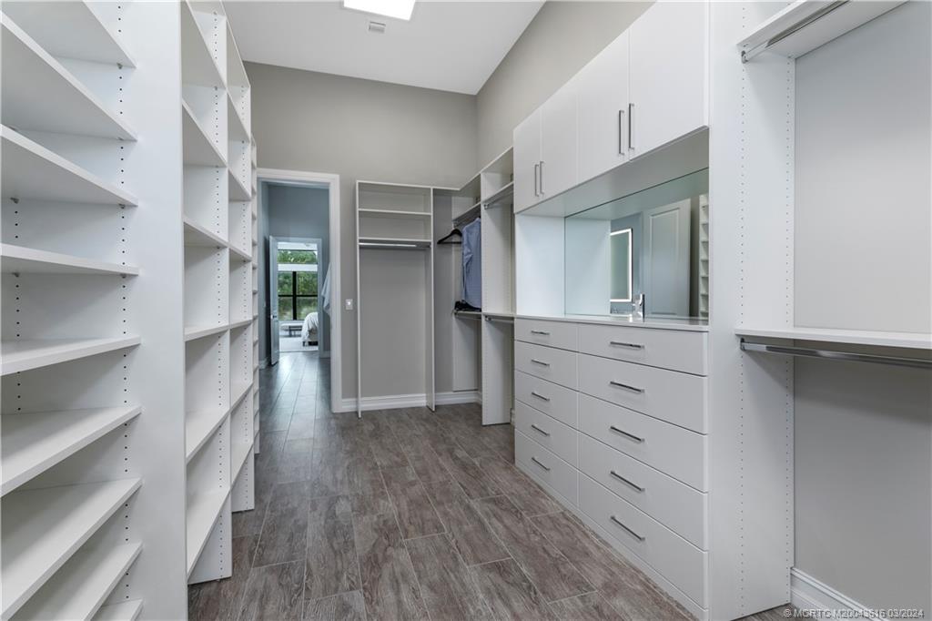 5324 SW Star Apple Street