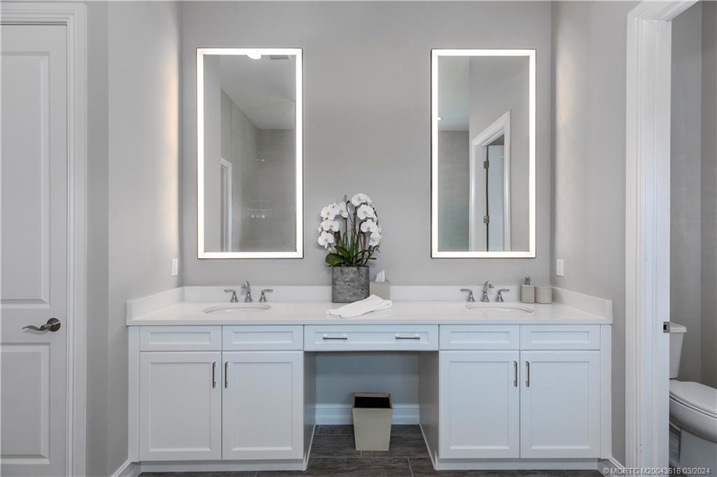 5324 SW Star Apple Street