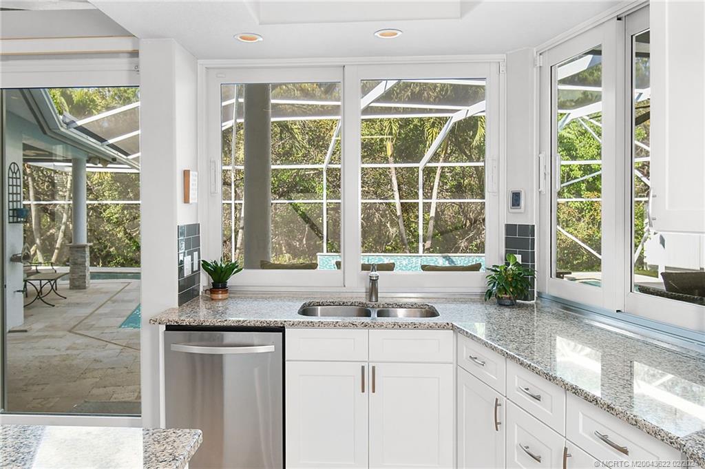 6132 Winding Lake Drive