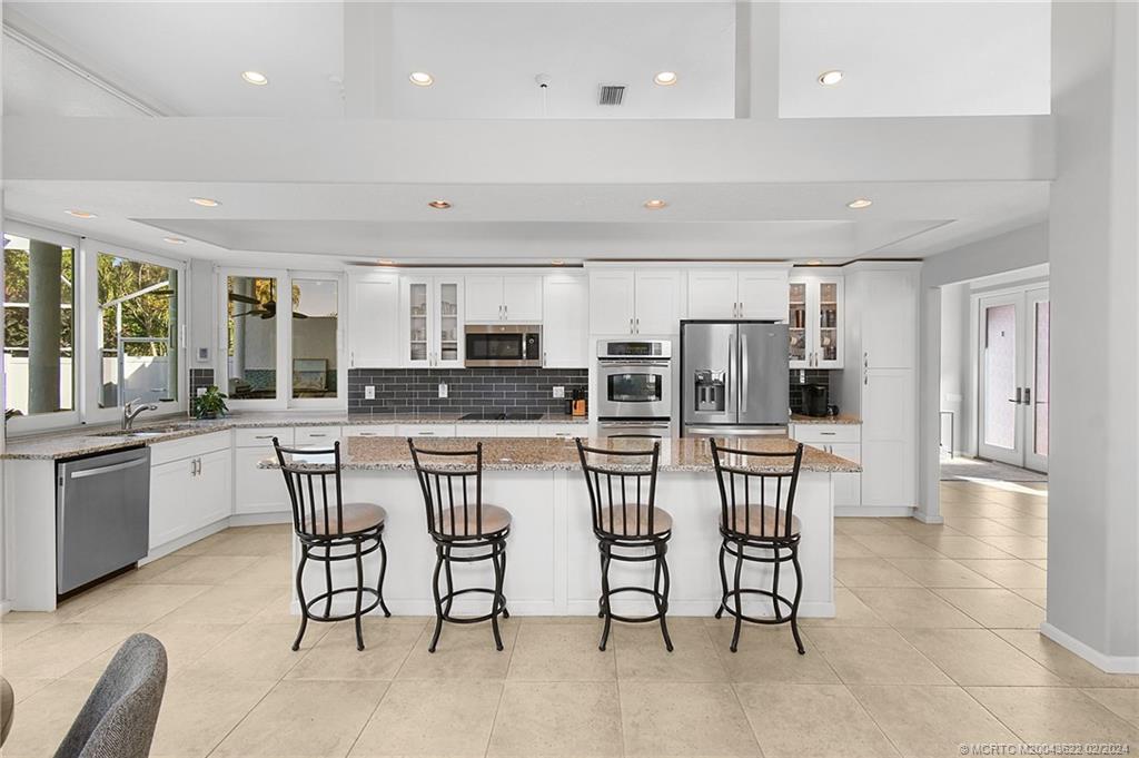 6132 Winding Lake Drive