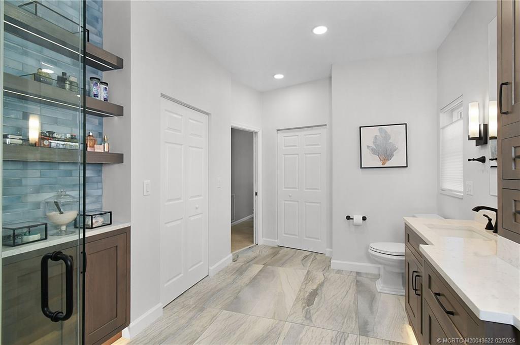 6132 Winding Lake Drive