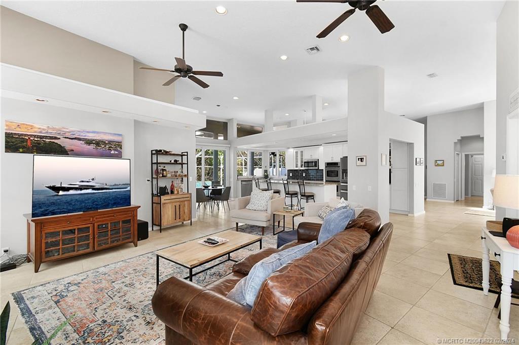 6132 Winding Lake Drive