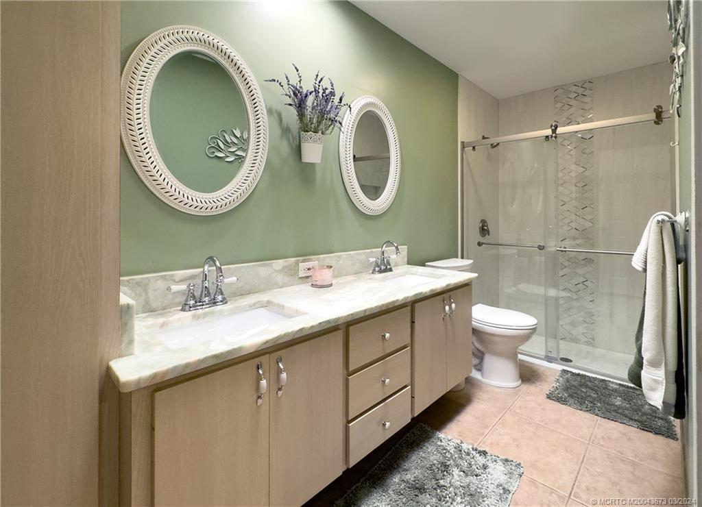 1533 SW Waterfall Blvd