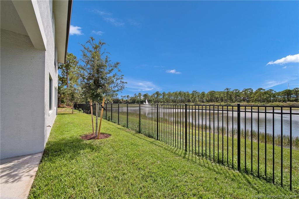 3658 SW Magnolia Ridge Lane