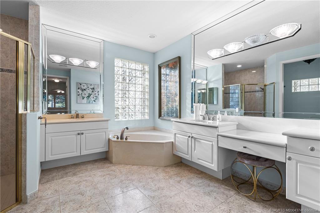 9036 Padova Dr Drive