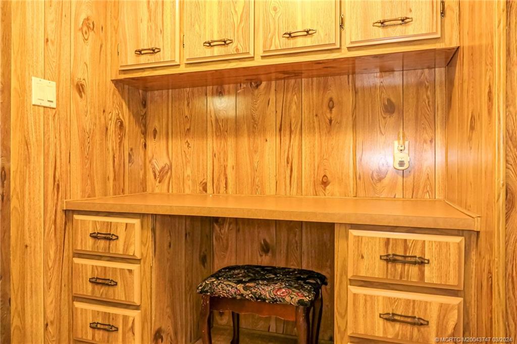 2716 SW Toronado Trail