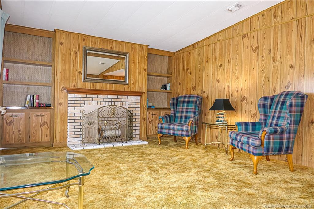 2716 SW Toronado Trail