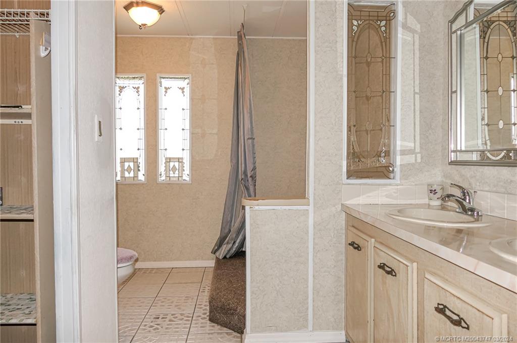 2716 SW Toronado Trail