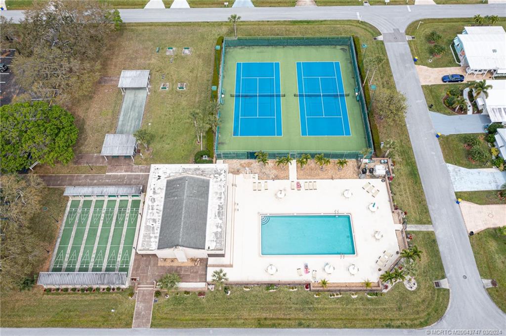 2716 SW Toronado Trail