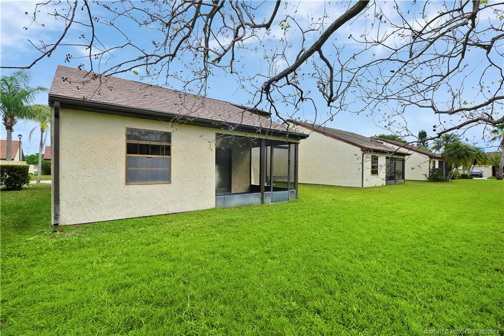 2365 SE Brekenridge Circle