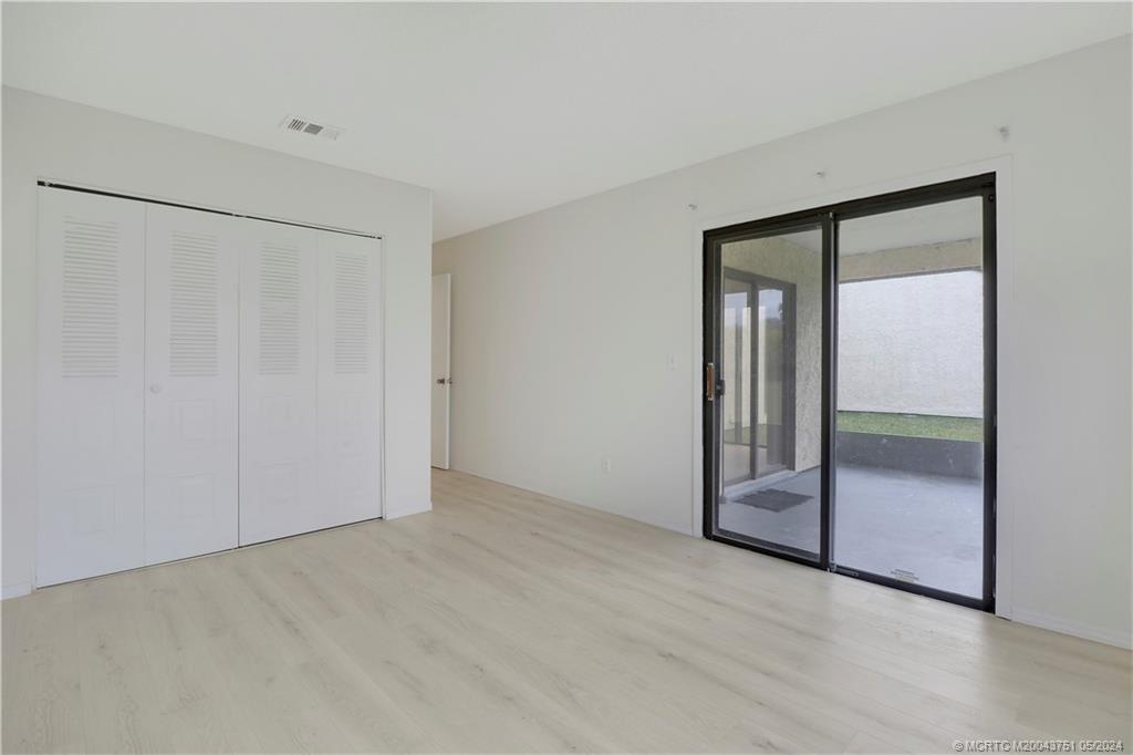 2365 SE Brekenridge Circle