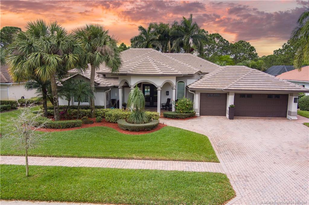 5092 SW Hammock Creek Drive