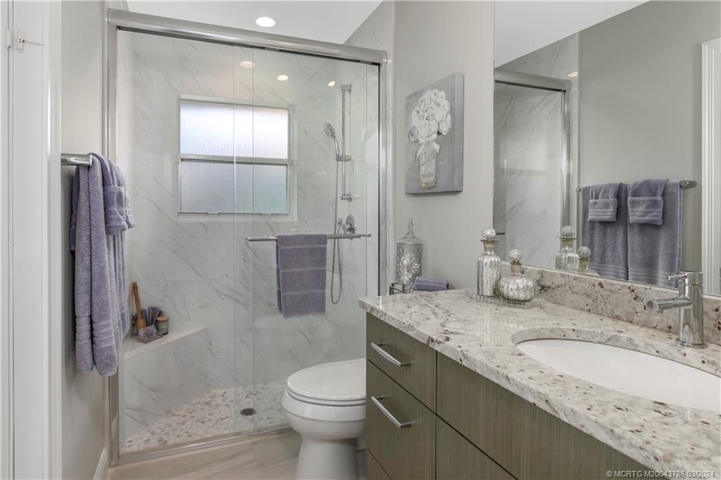 5092 SW Hammock Creek Drive