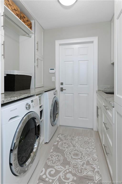 5092 SW Hammock Creek Drive