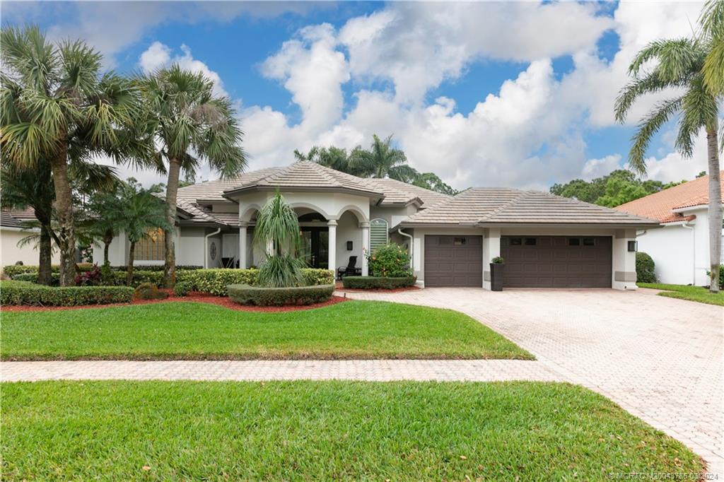 5092 SW Hammock Creek Drive