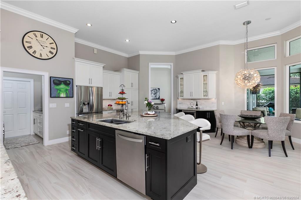 5092 SW Hammock Creek Drive