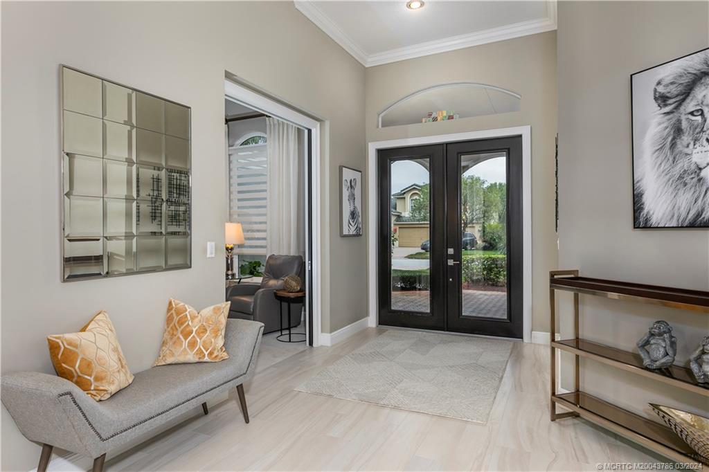 5092 SW Hammock Creek Drive