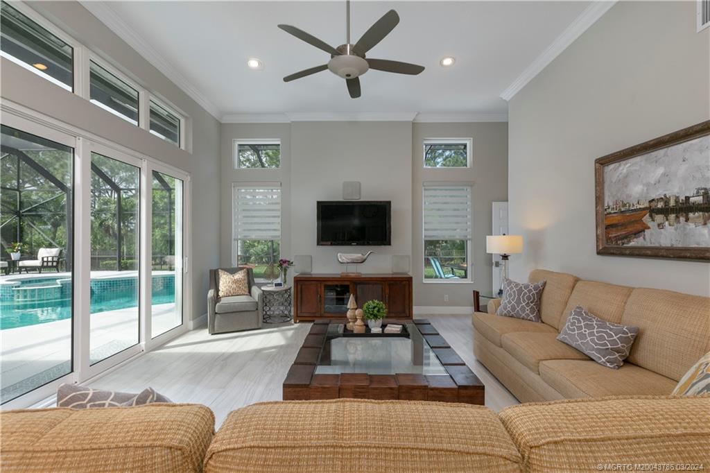 5092 SW Hammock Creek Drive