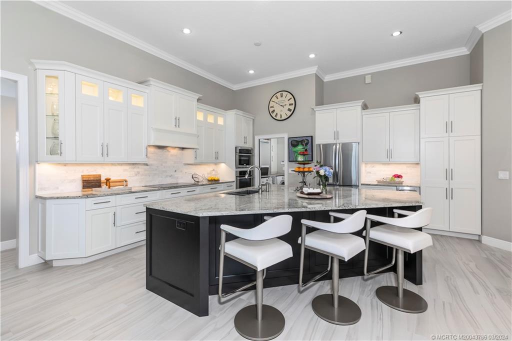 5092 SW Hammock Creek Drive