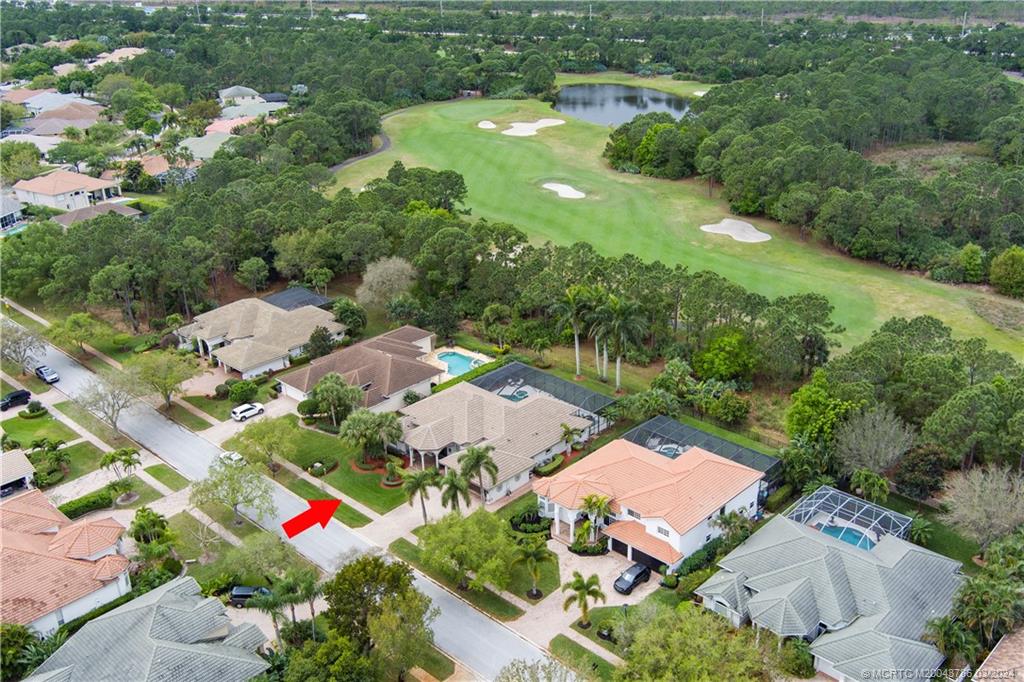 5092 SW Hammock Creek Drive
