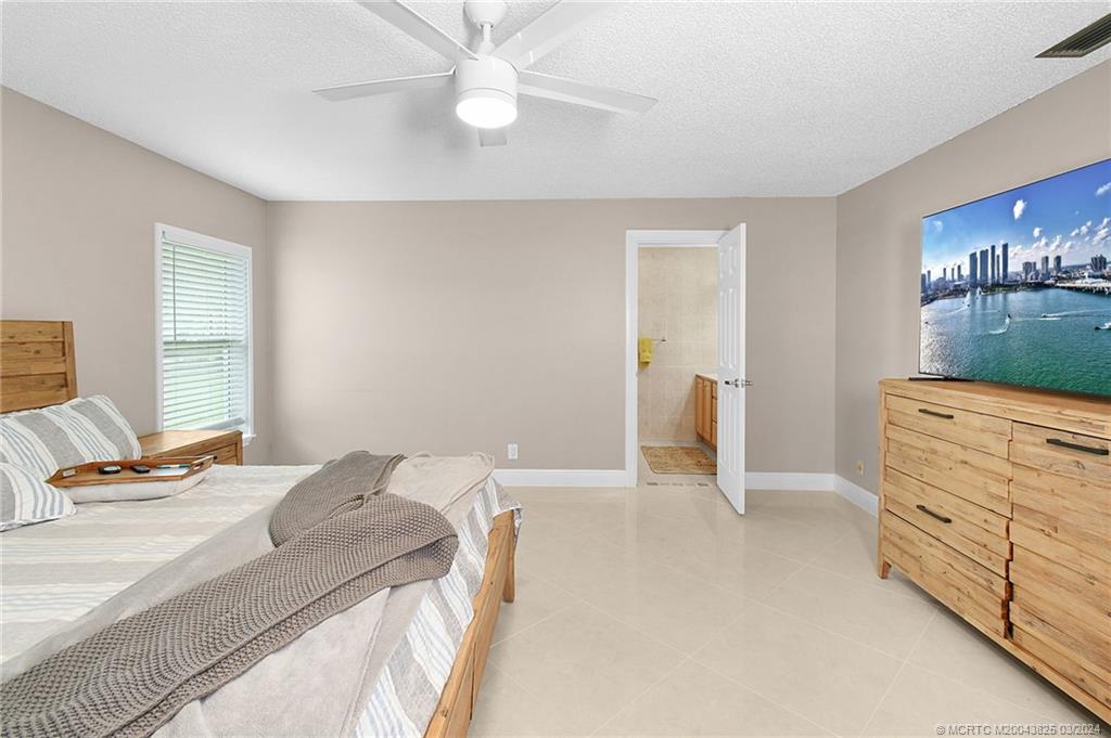 2061 SW Perry Terrace