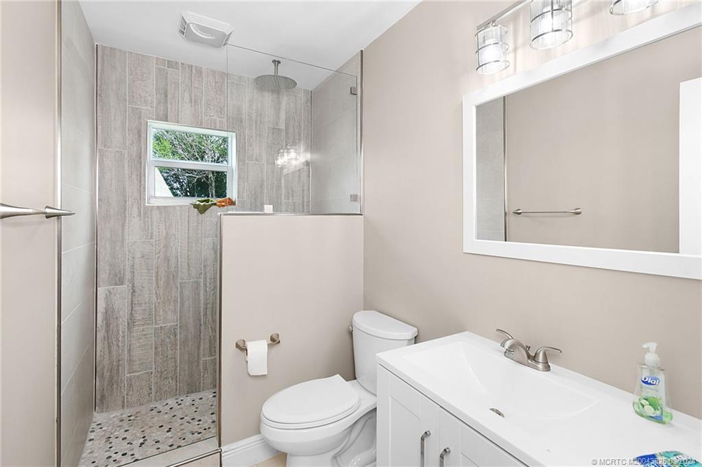 2061 SW Perry Terrace