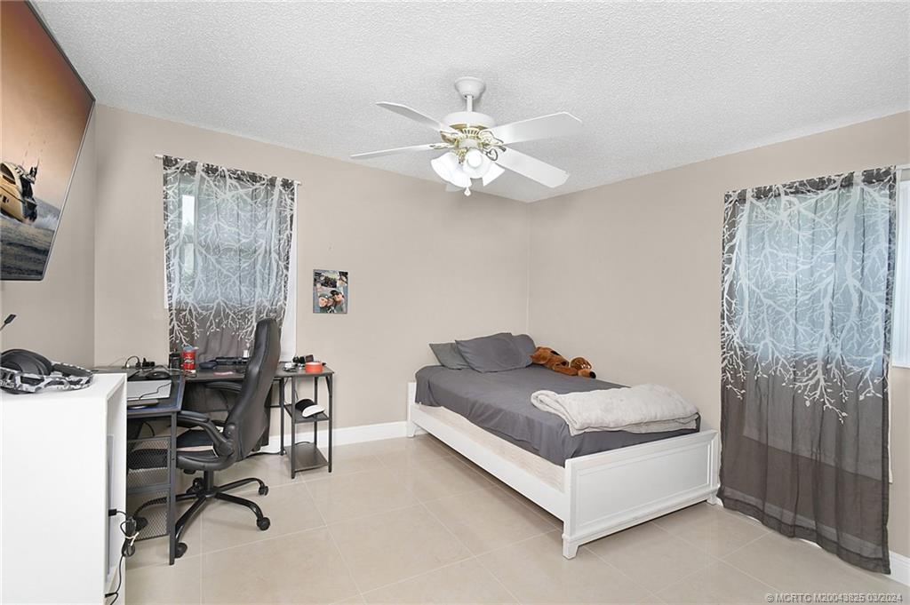 2061 SW Perry Terrace