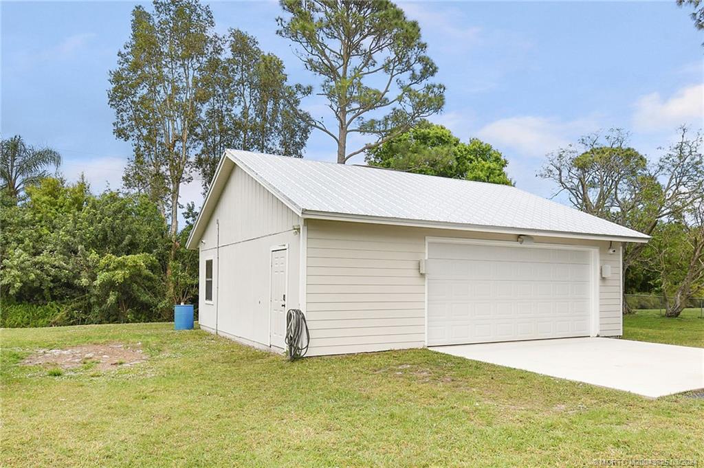 2061 SW Perry Terrace