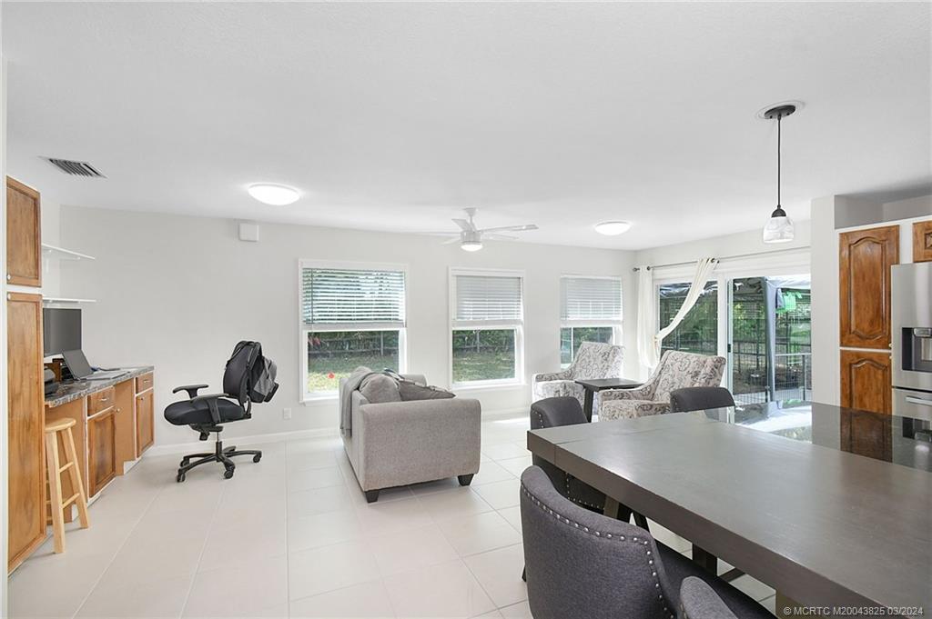 2061 SW Perry Terrace