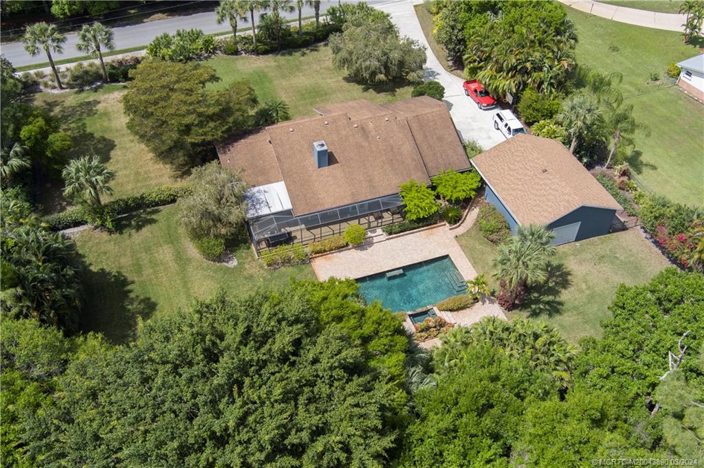 8285 SW Wildwood Drive