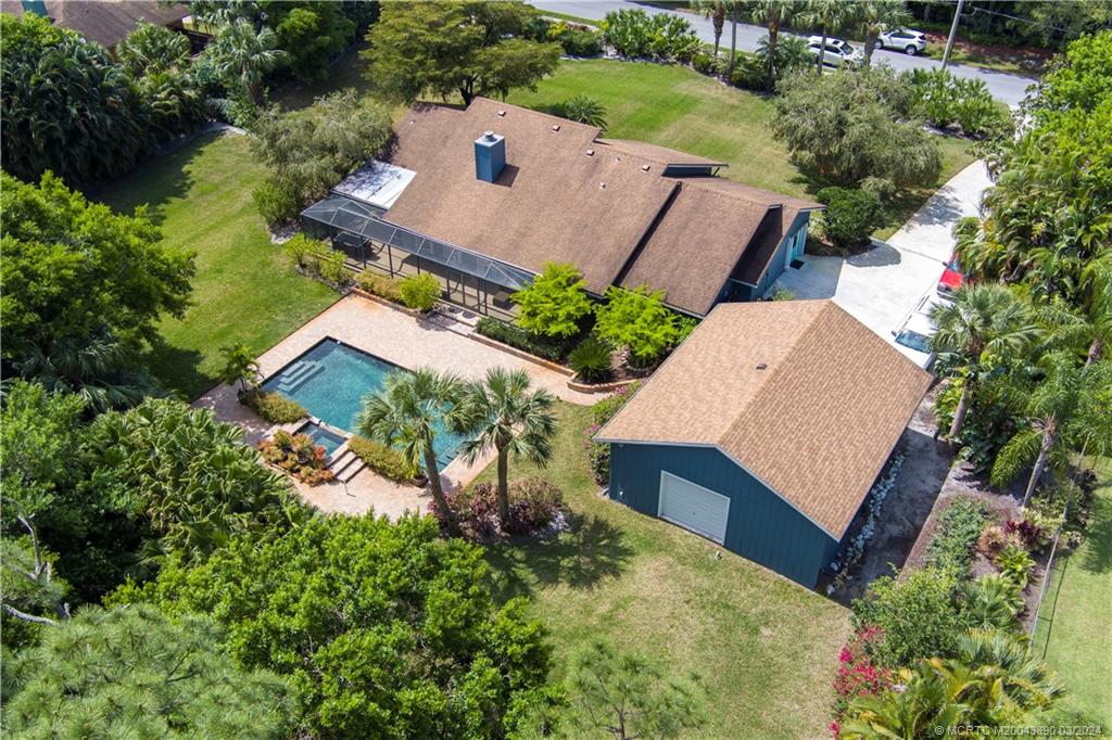 8285 SW Wildwood Drive