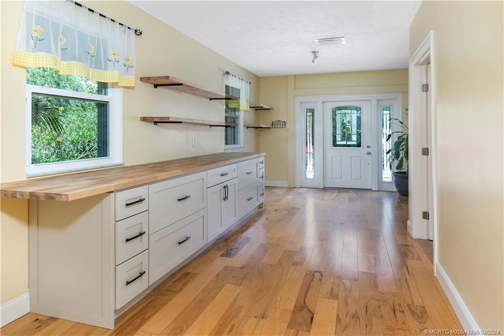 8285 SW Wildwood Drive