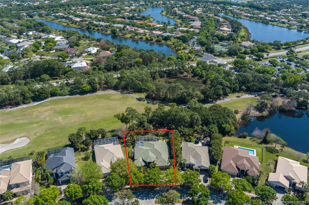 2696 SW Bear Paw Trail