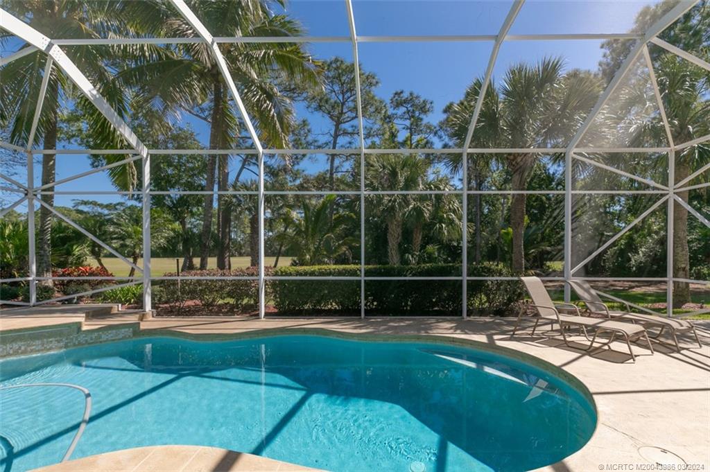 2696 SW Bear Paw Trail