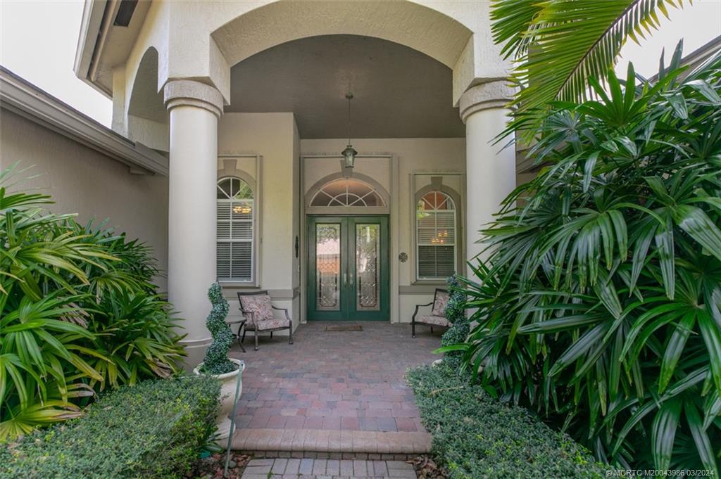 2696 SW Bear Paw Trail