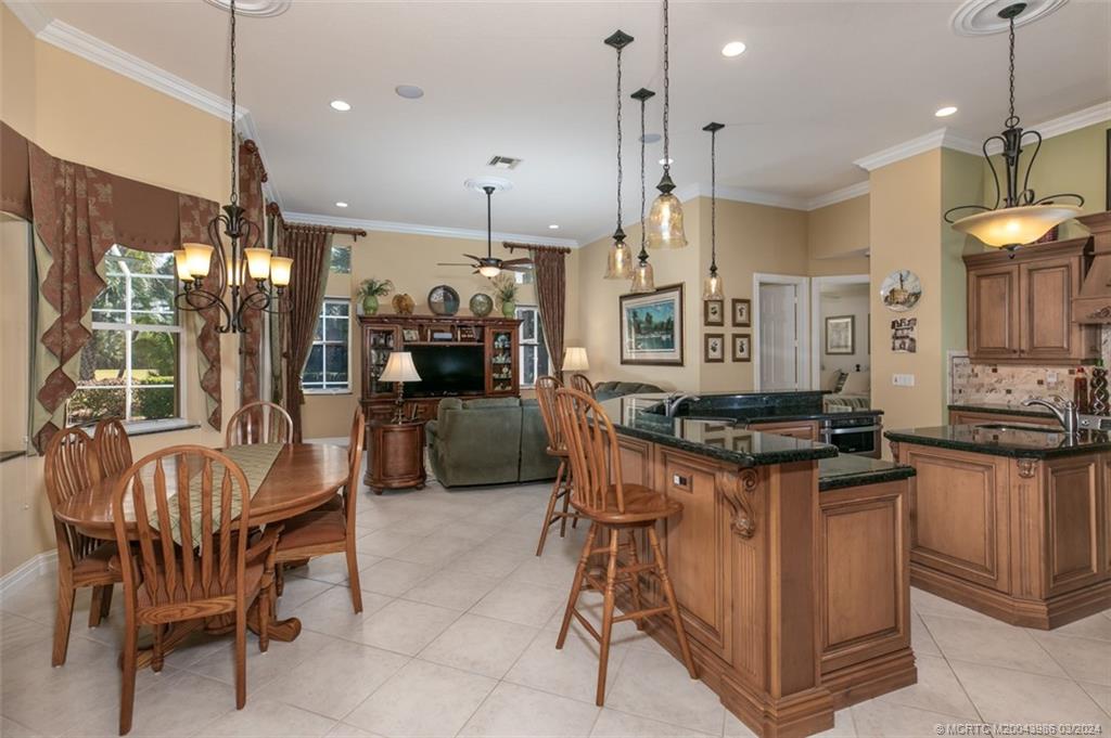 2696 SW Bear Paw Trail