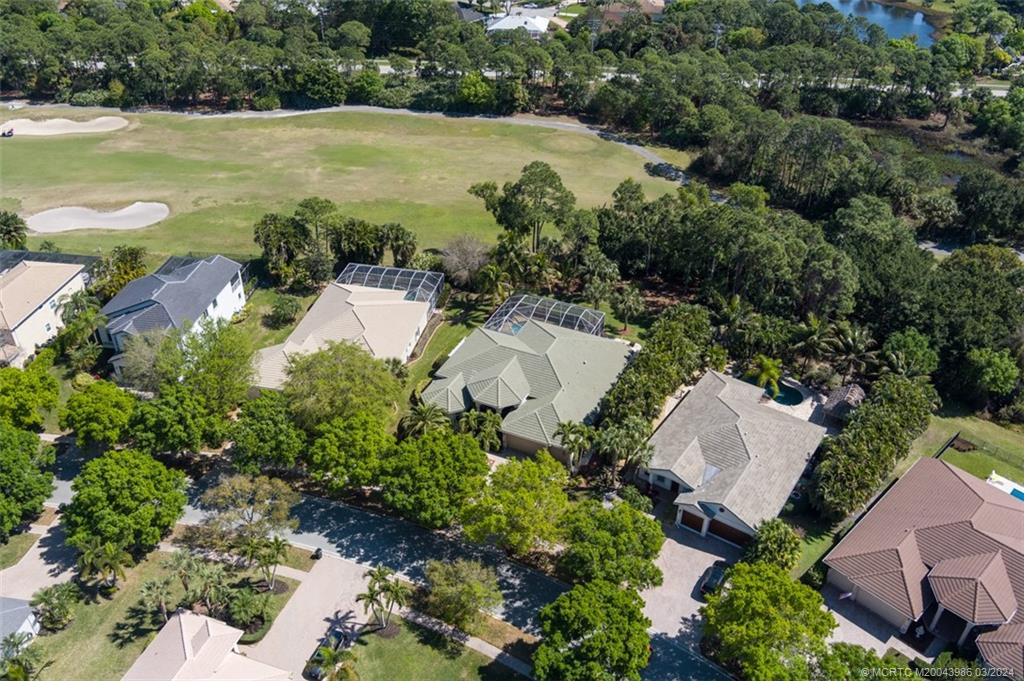 2696 SW Bear Paw Trail