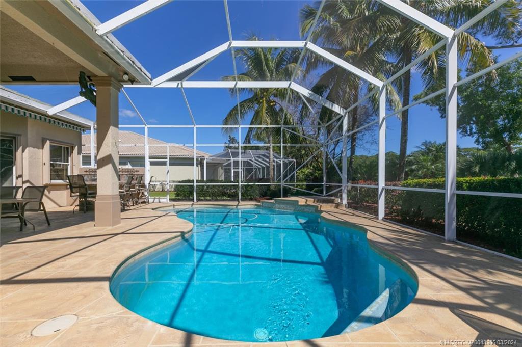 2696 SW Bear Paw Trail