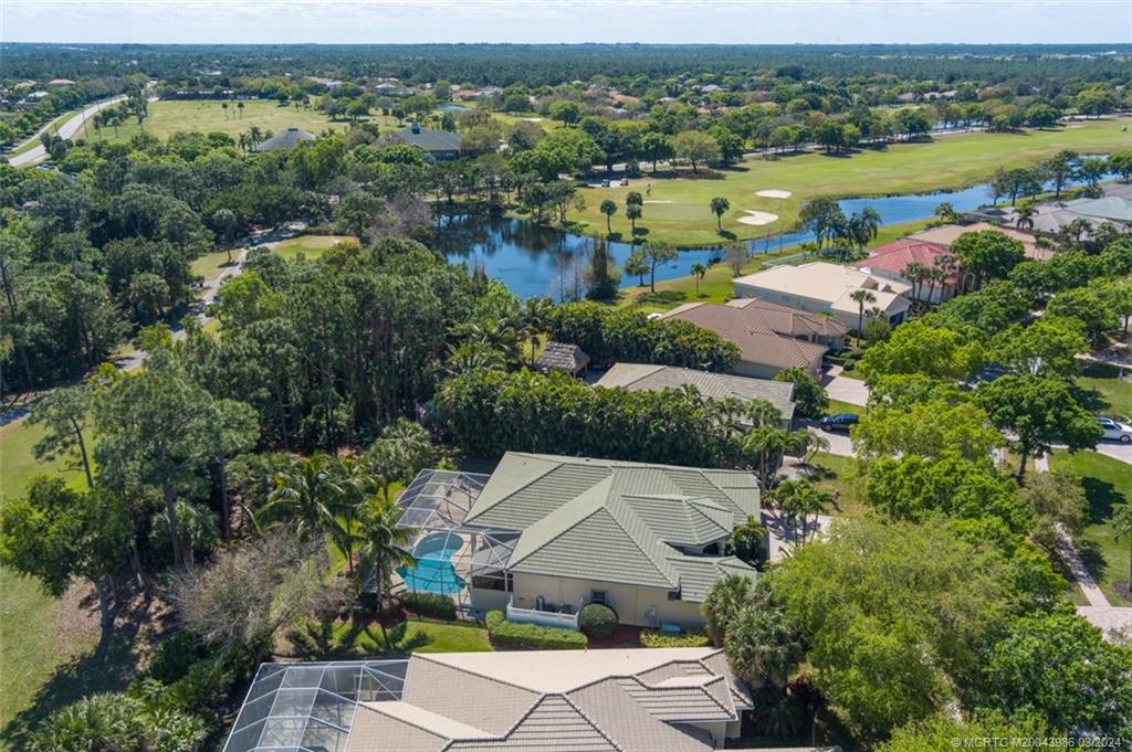 2696 SW Bear Paw Trail