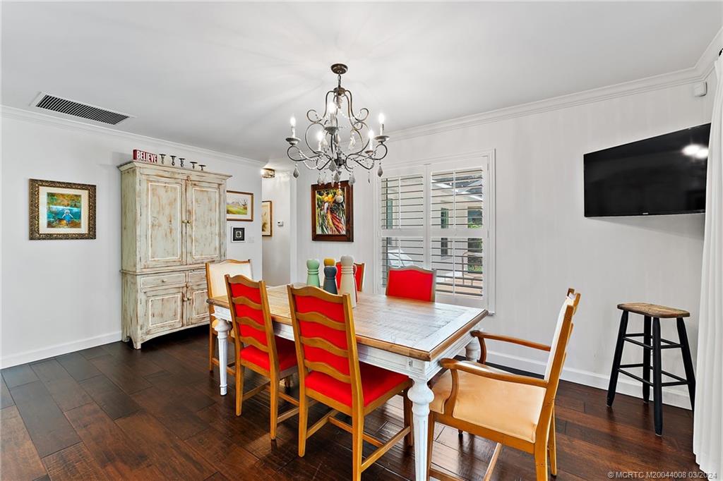 333 SE Oriole Avenue