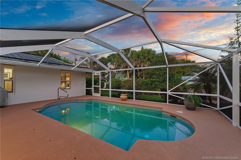 333 SE Oriole Avenue