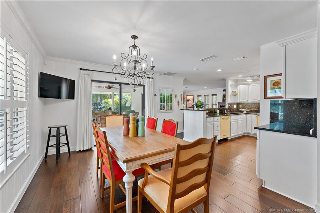 333 SE Oriole Avenue