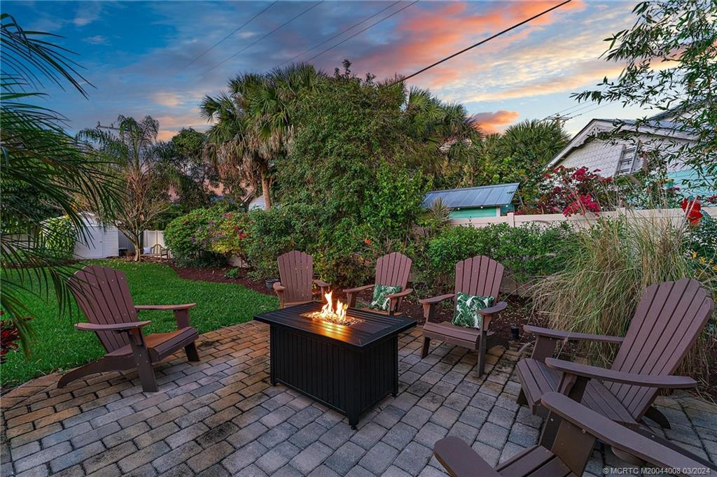 333 SE Oriole Avenue