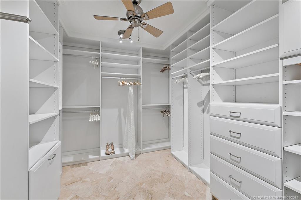 333 SE Oriole Avenue