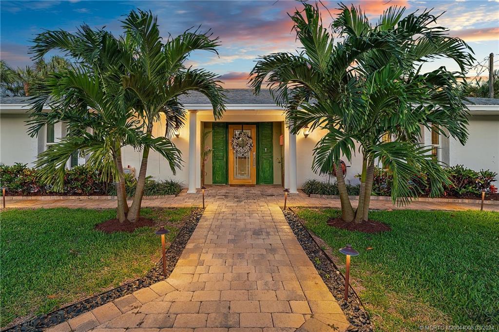 333 SE Oriole Avenue