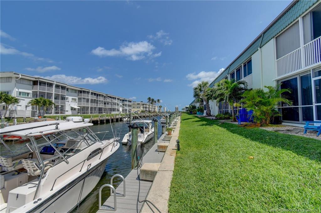 121 Wettaw Lane 215