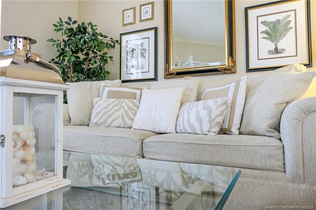 411 NE Plantation Road 511